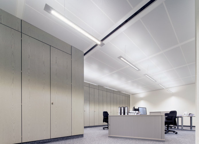 Arktika suspended luminaires in the office