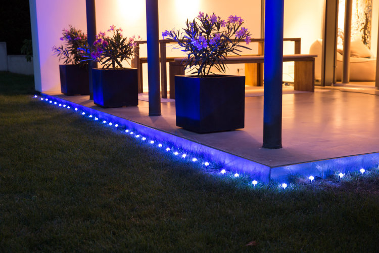 Terrace with Lightify Garden Spots Mini